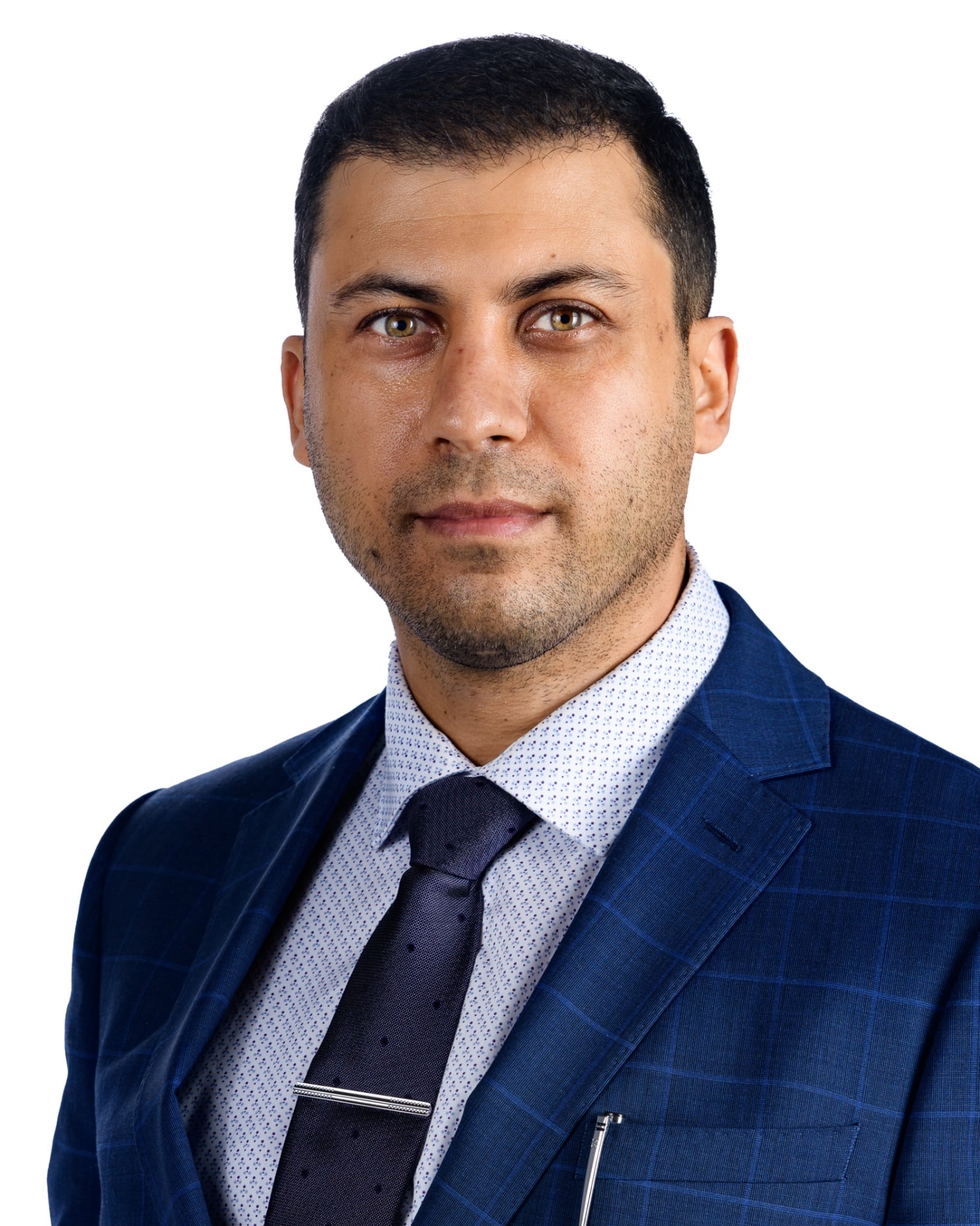 Ramin Hallaji-Dezfouli, mortgage broker